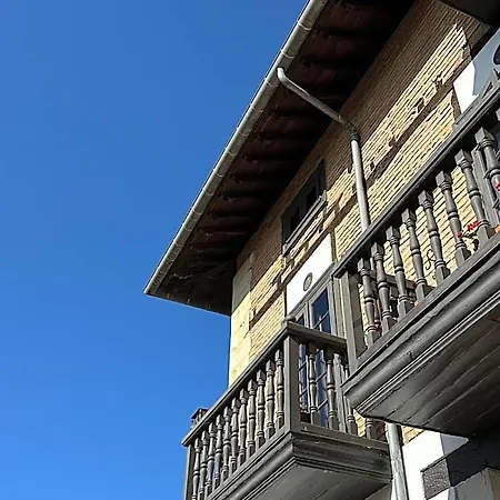 Palacio La Casona De Cerrazo