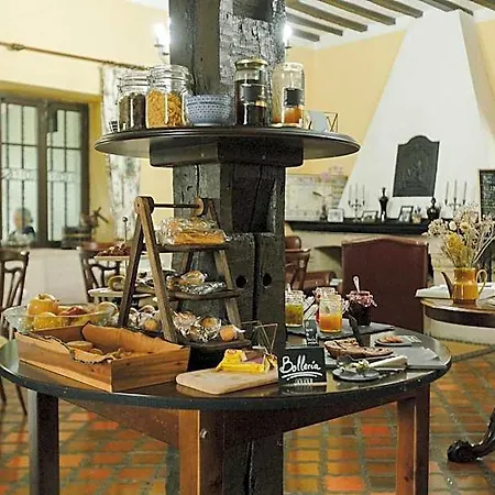Palacio La Casona De Cerrazo